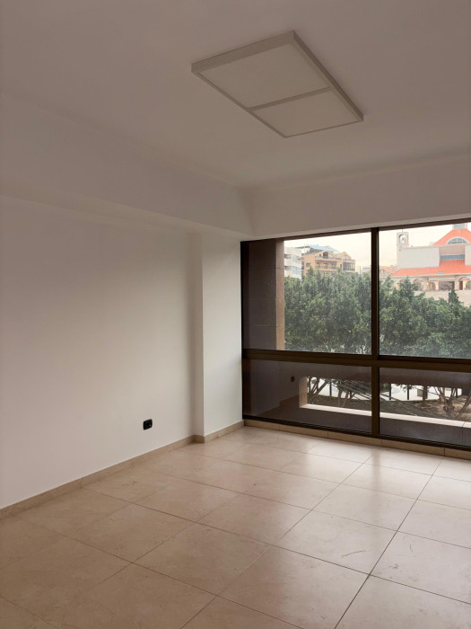 office 13 Prime office space for rent in Bayada, located in a highly sought-after and strategic area