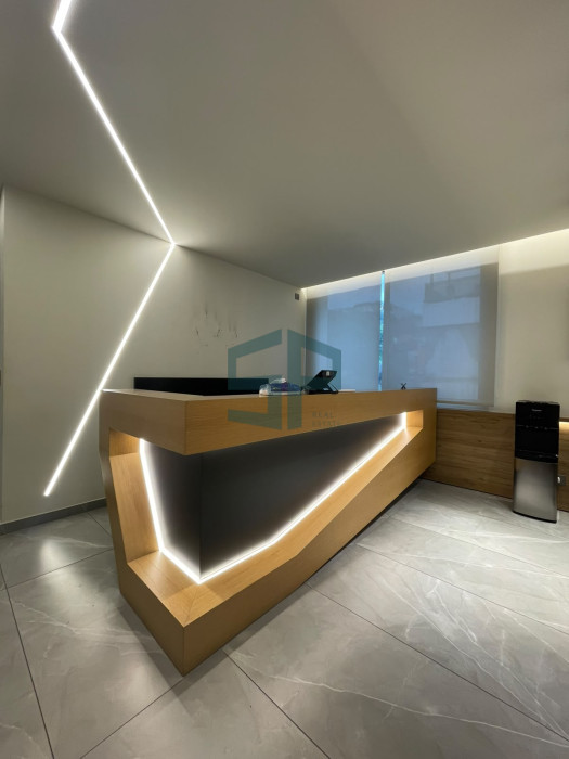 Fully decorated and furnished office in rabieh