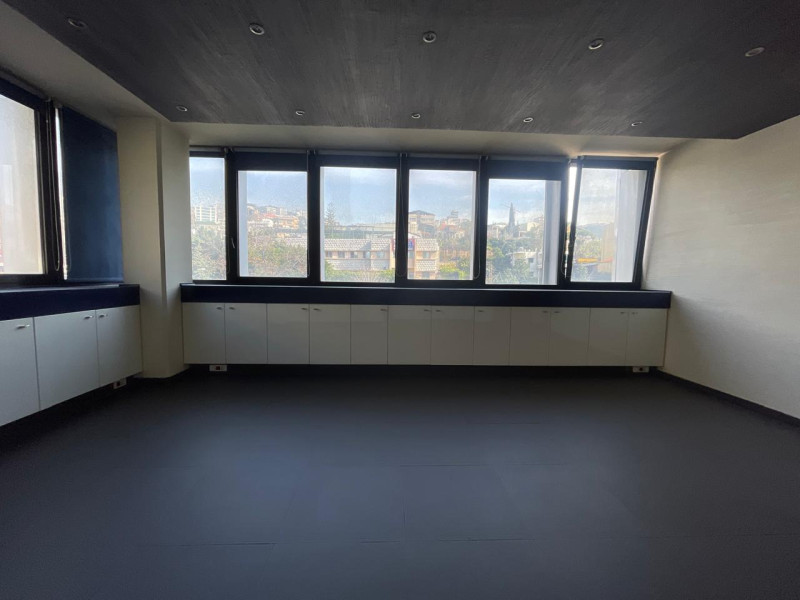 Office For Sale - Antelias