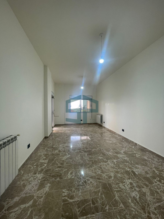 Exceptional apartment with terrace and garden in mazraat yachouh