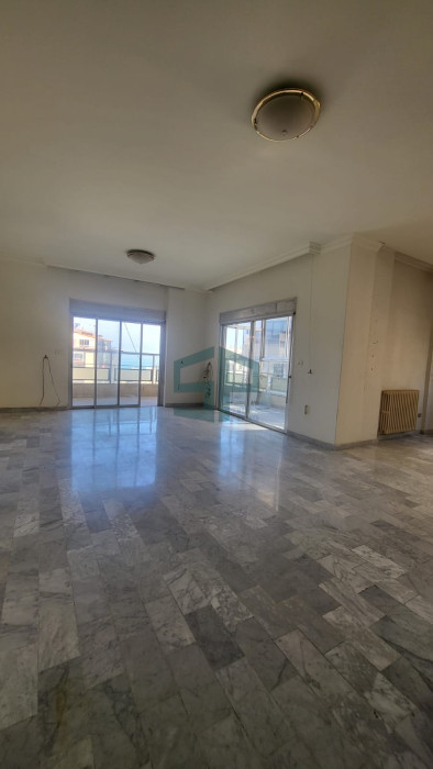 Catchy apartment in haret sakher