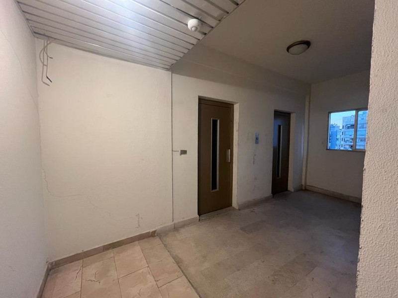 80m office for sale in prime zalka