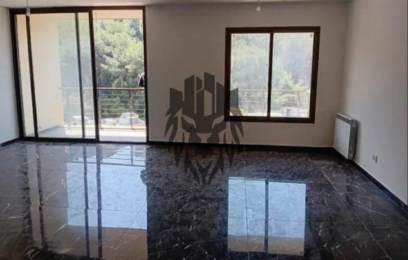 Apartment For Rent In Ain Saadeh